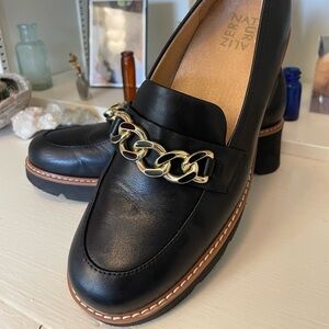 Naturalizer Black Chunky Loafers with Gold Chain Accent